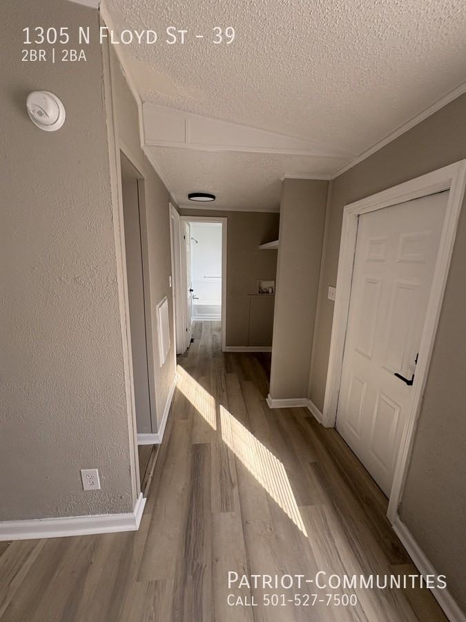 1305 N Floyd St #39 - Photo 6 of 9
