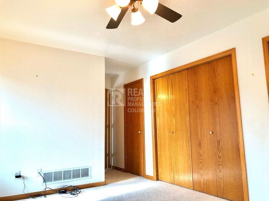 7208 W 18th Street Rd - Photo 7 of 21