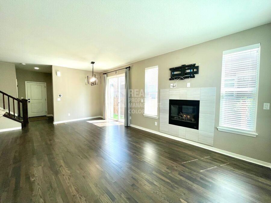 13788 Tall Oaks Loop - Photo 3 of 17