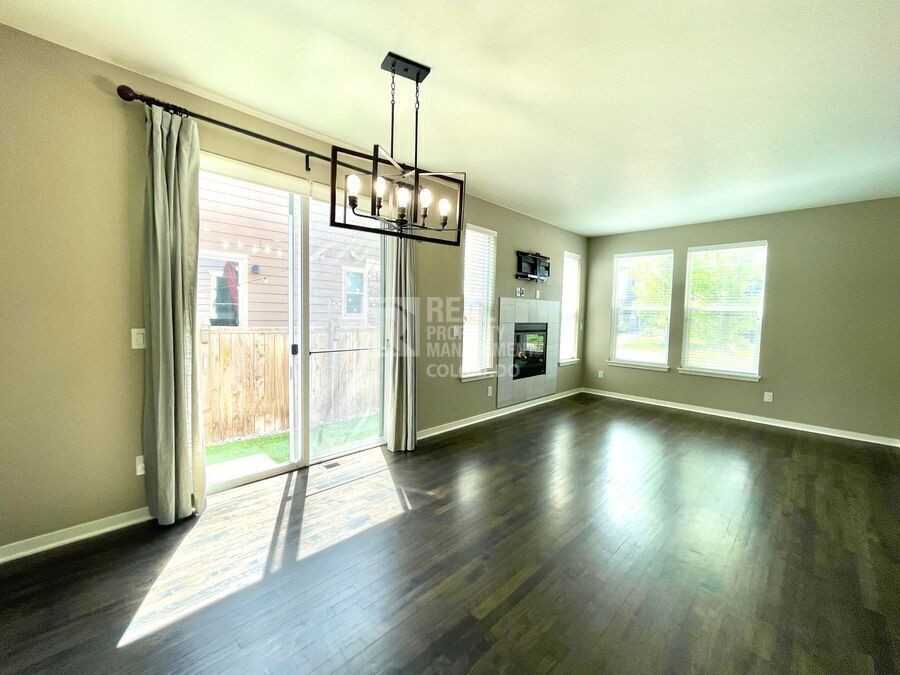 13788 Tall Oaks Loop - Photo 4 of 17