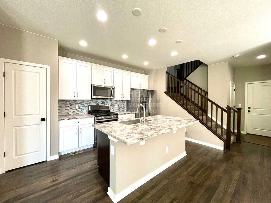 13788 Tall Oaks Loop - Photo 5 of 17
