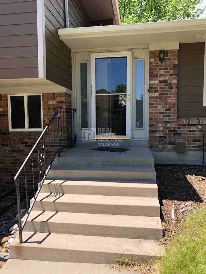 2359 S Eldridge St - Photo 2 of 24
