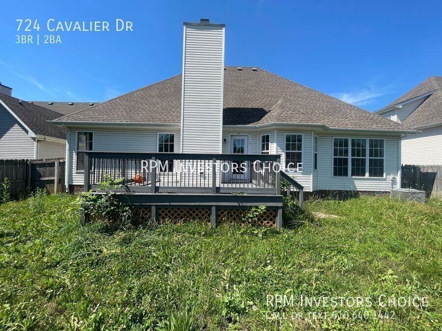724 Cavalier Dr - Photo 2 of 18