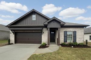 featured image of 204 Stockyard Cir