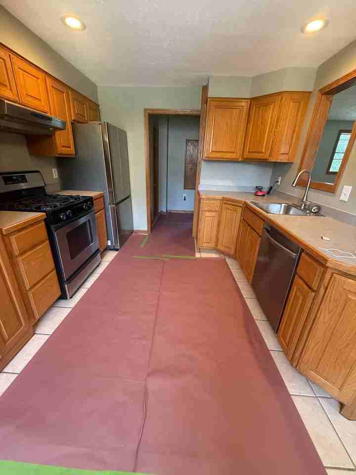 7748 Crestwood Ln - Photo 5 of 14