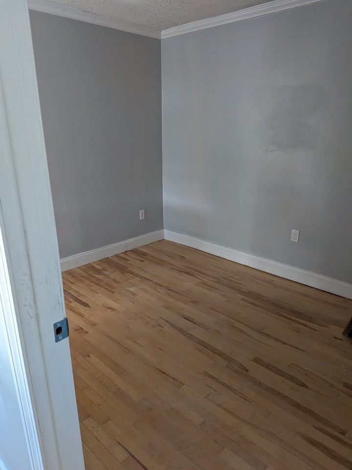 13 Center St #2 - Photo 2 of 8