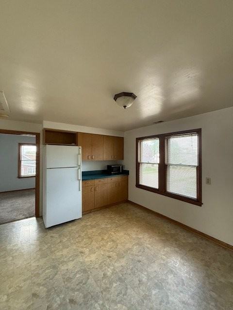 705 Rugby St - Photo 2 of 9