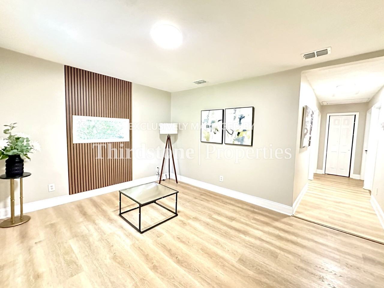 1165 Orton St - Photo 6 of 38