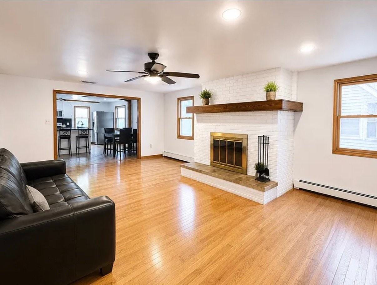 257 Hoffman Rd