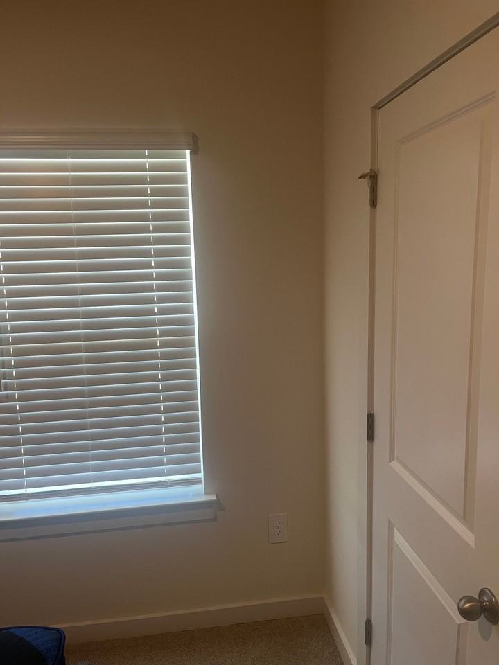 852 Lewis Way - Photo 4 of 7