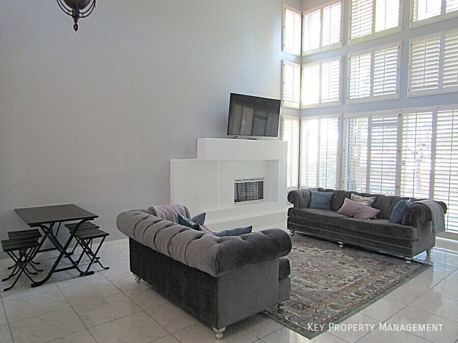 8521 Heather Downs Dr - Photo 2 of 18