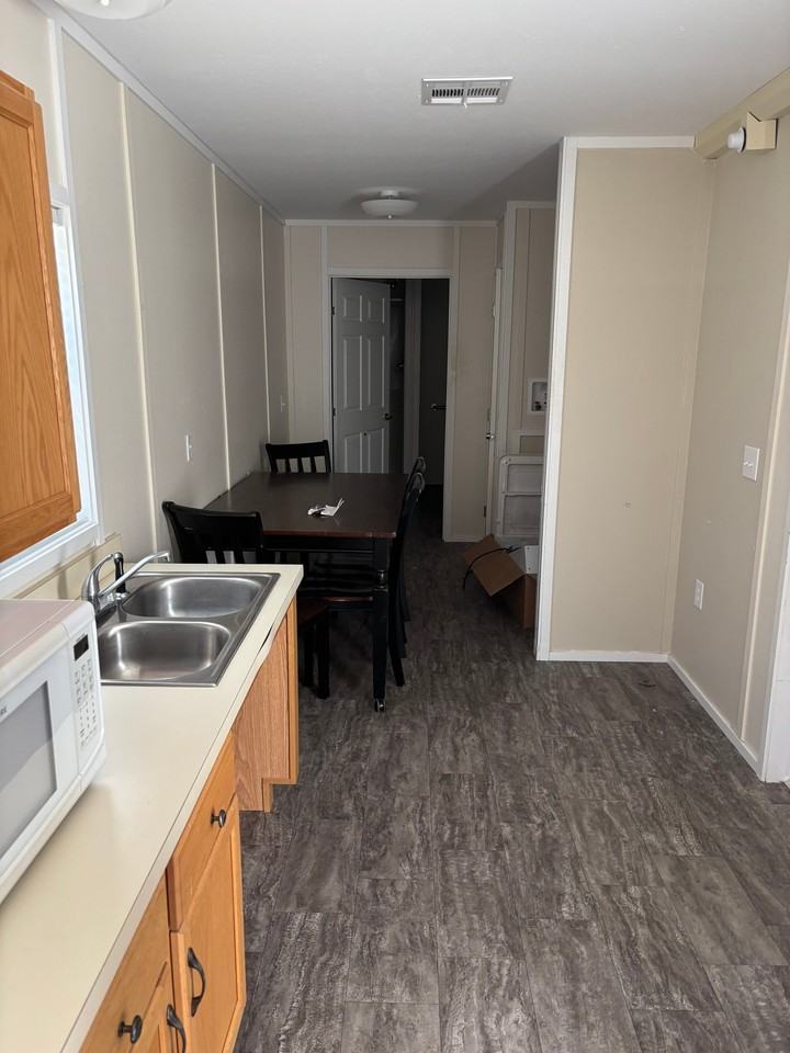 2801 Johnson Rd #9 - Photo 5 of 6