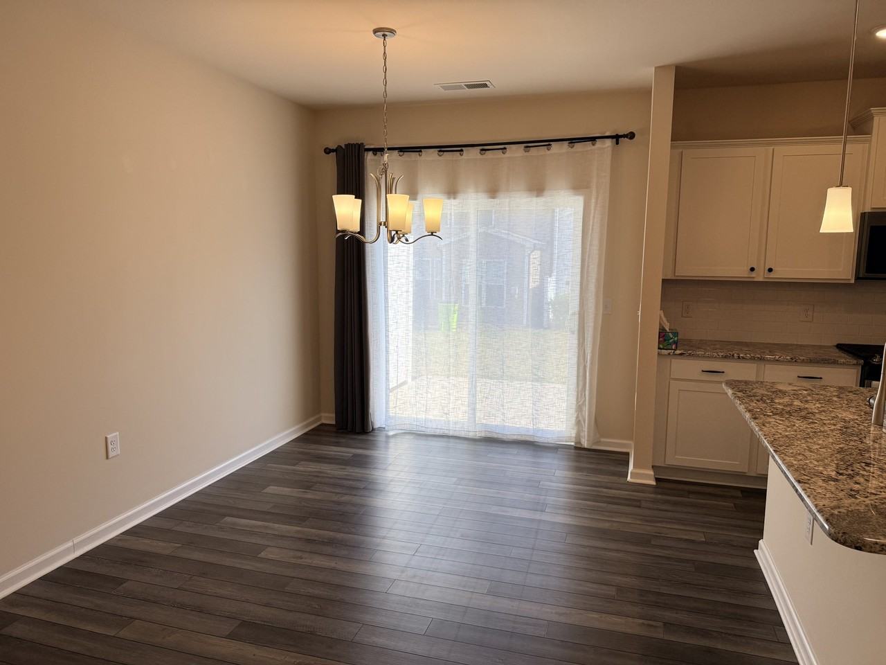 4212 Congleton Pl - Photo 4 of 17