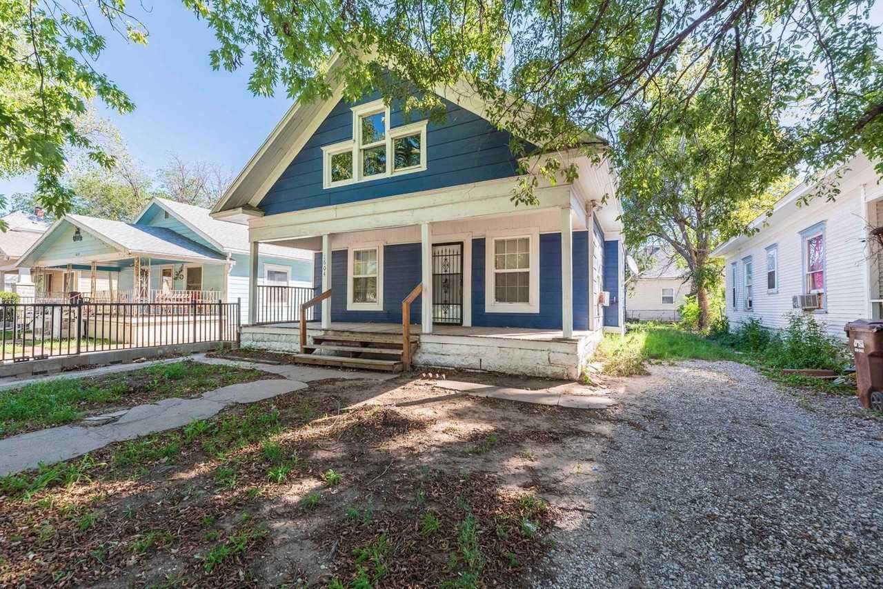 1604 N Topeka St - Photo 2 of 18