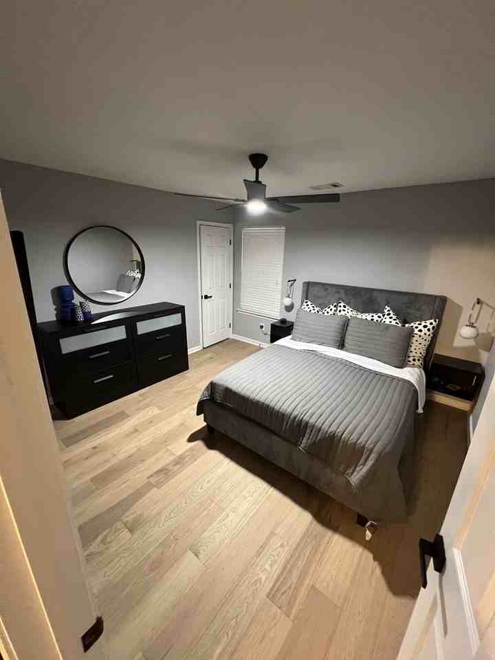 9656 Poole Rd - Photo 2 of 16