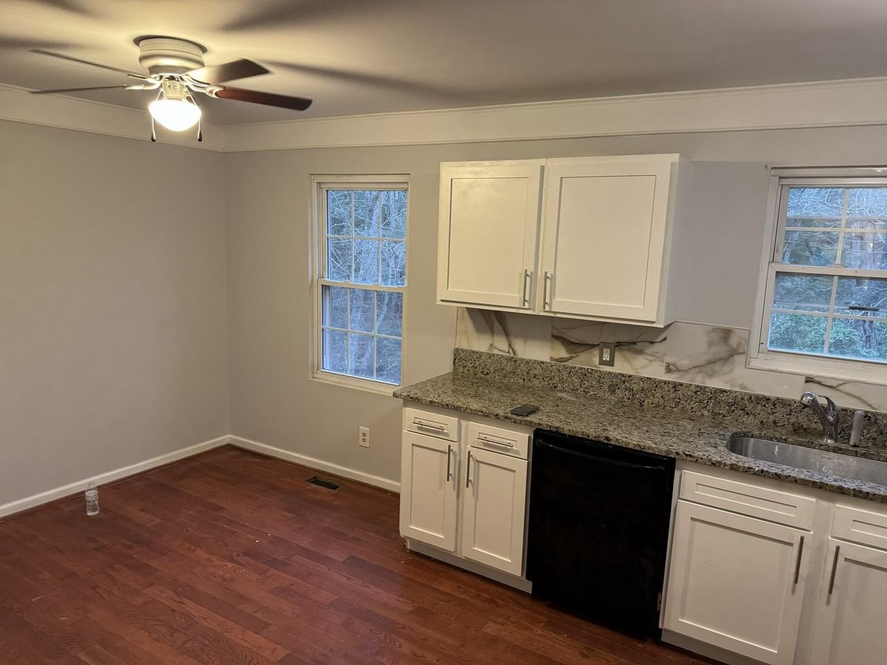 2036 Yew Ct - Photo 3 of 17