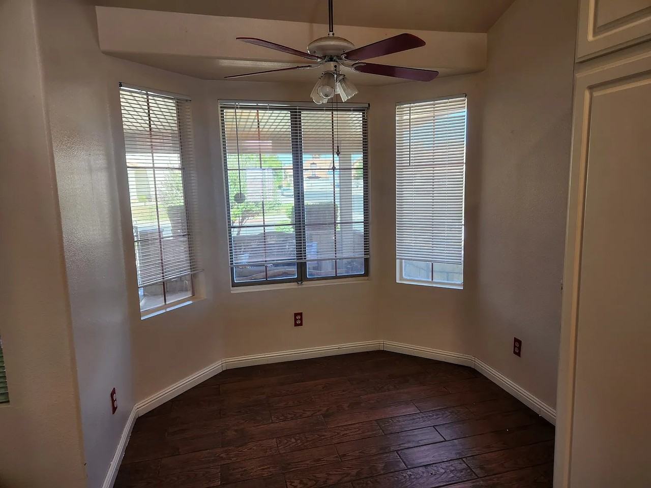 12735 Sundown Rd - Photo 4 of 7