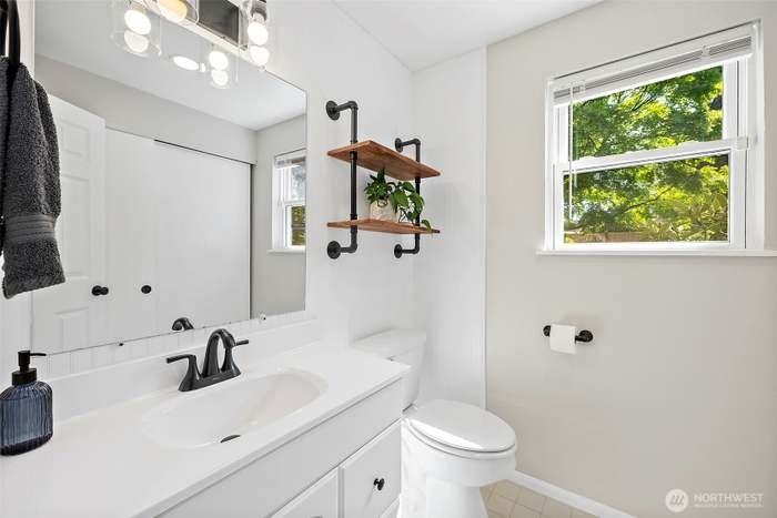 30022 6th Ave Sw - Photo 5 of 16