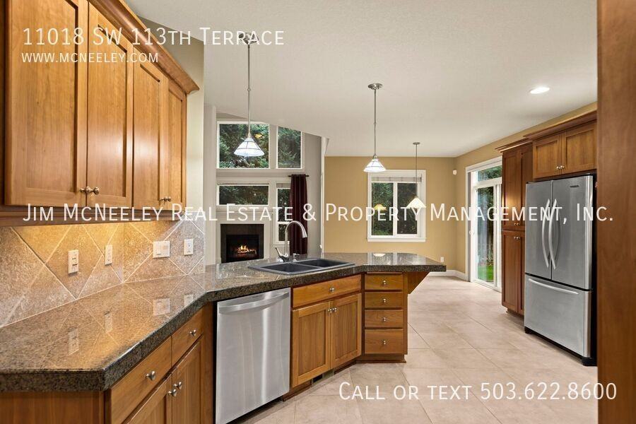 11018 Sw 113th Ter - Photo 6 of 33