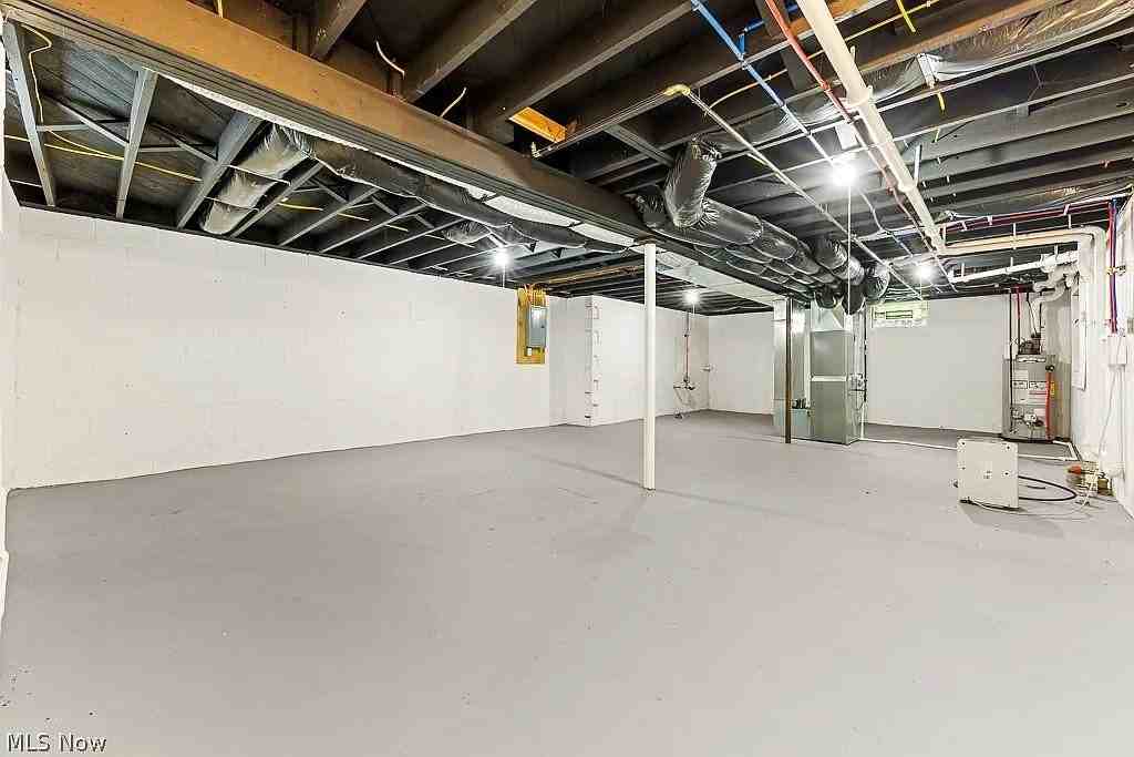 1014 Doubletree Glen Dr - Photo 2 of 9