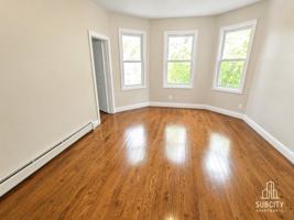 featured image of 203 N 15th St #3