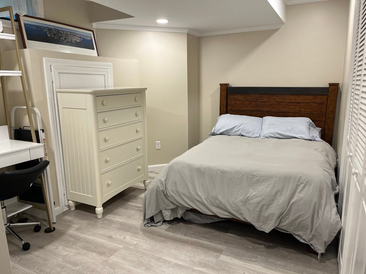 112 Langley Rd #B - Photo 6 of 8