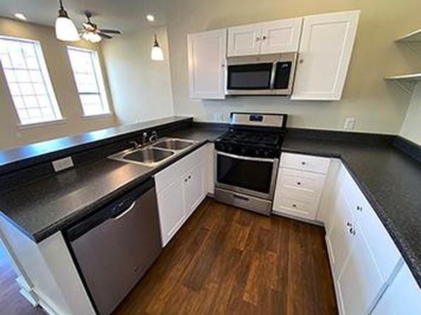 109 E Gordon St #B - Photo 7 of 15