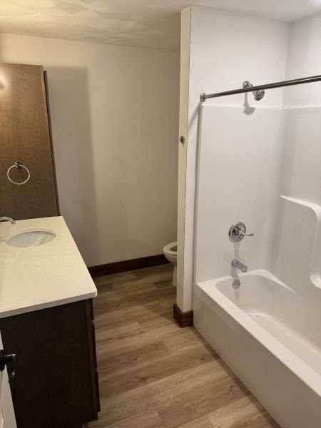 117 East Stl Street #B - Photo 3 of 8