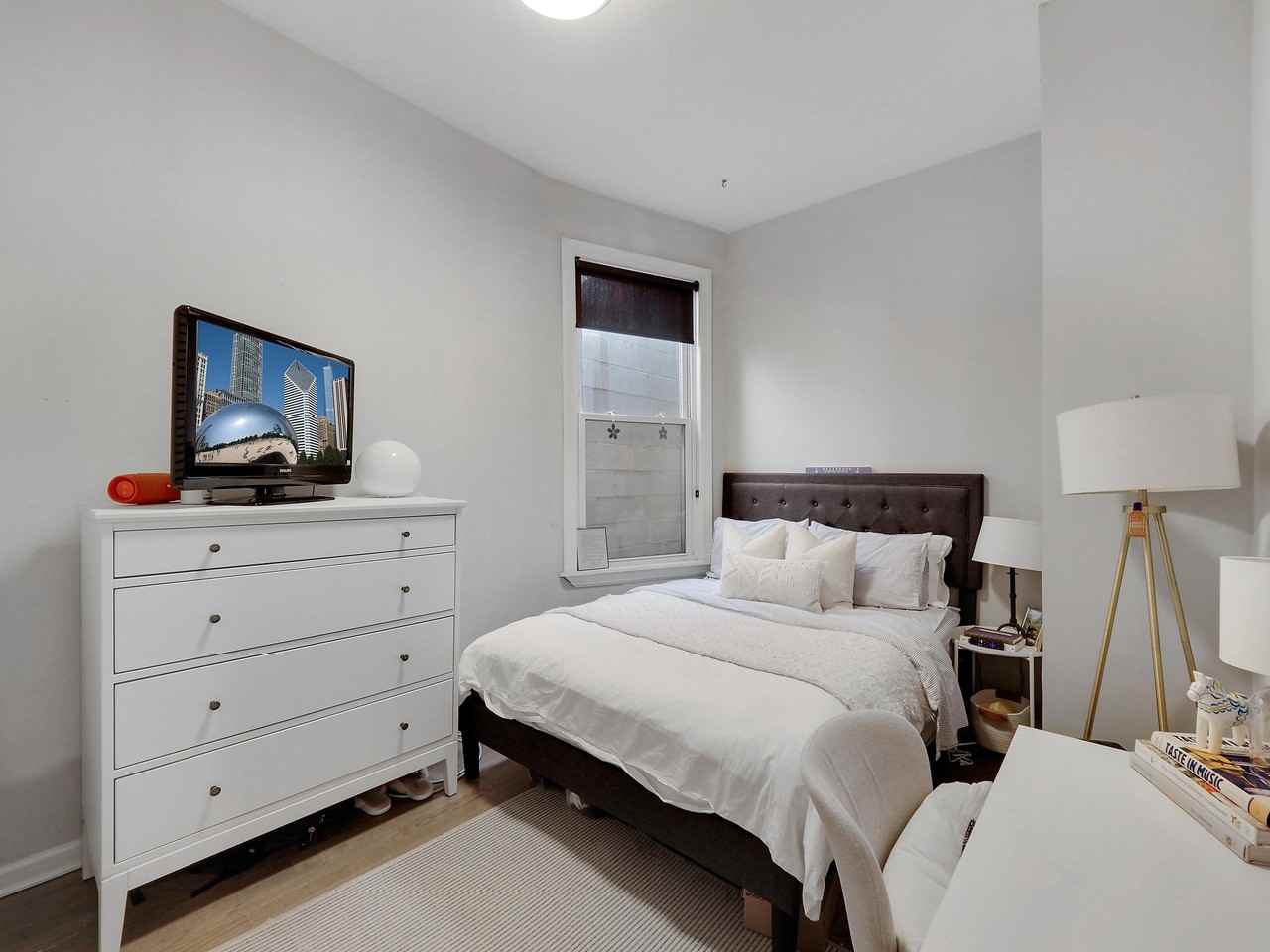 2652 N Halsted St #3F - Photo 4 of 12
