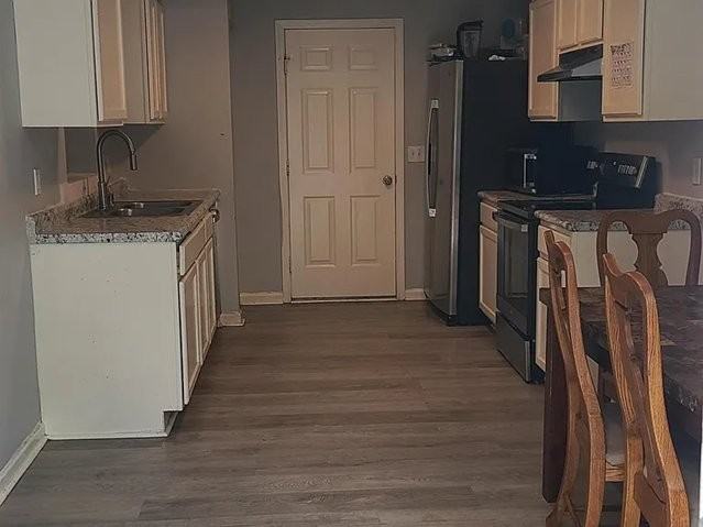 304 Curvewood Rd - Photo 4 of 16