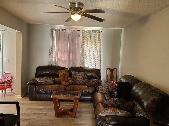 304 Curvewood Rd - Photo 7 of 16