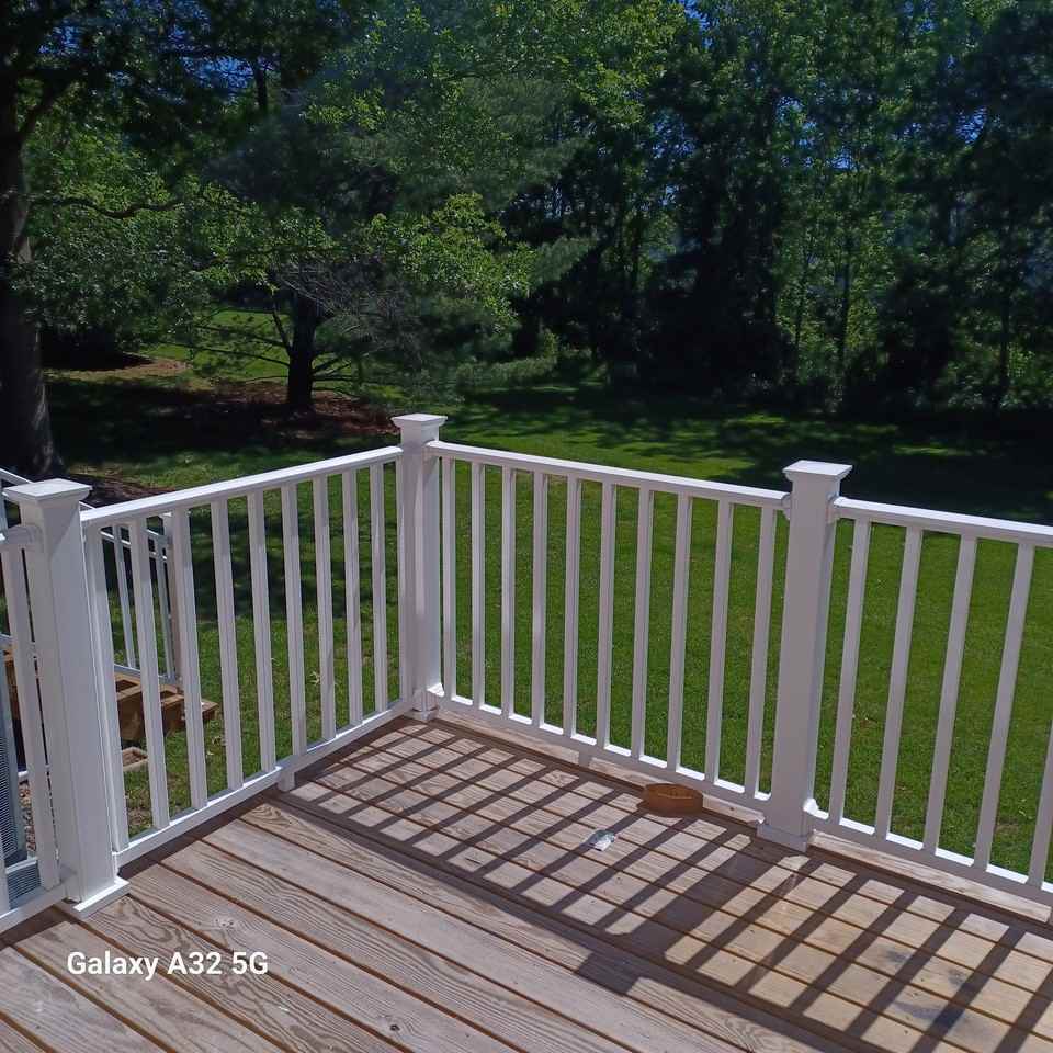 199 Victoria Ct - Photo 2 of 18