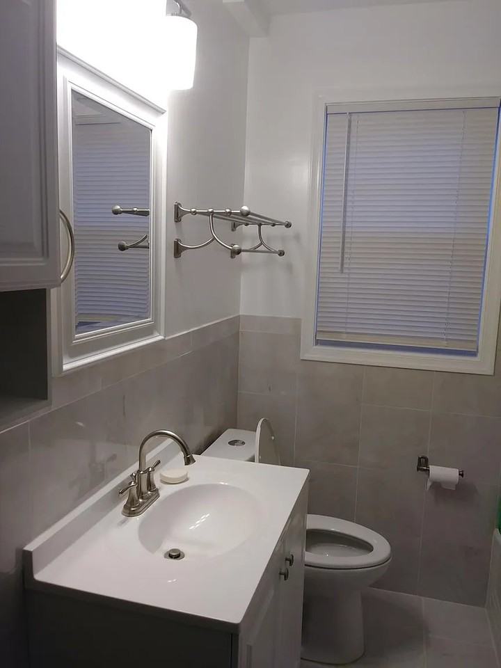 4519 32nd St - Photo 3 of 7
