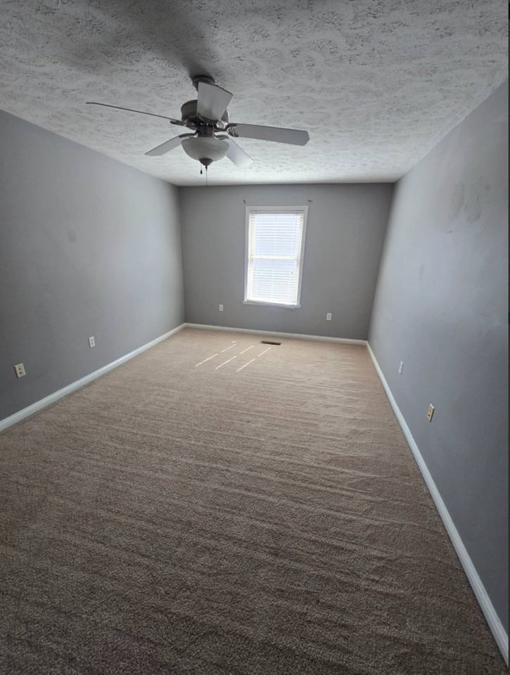 223 Luke Ct - Photo 7 of 7