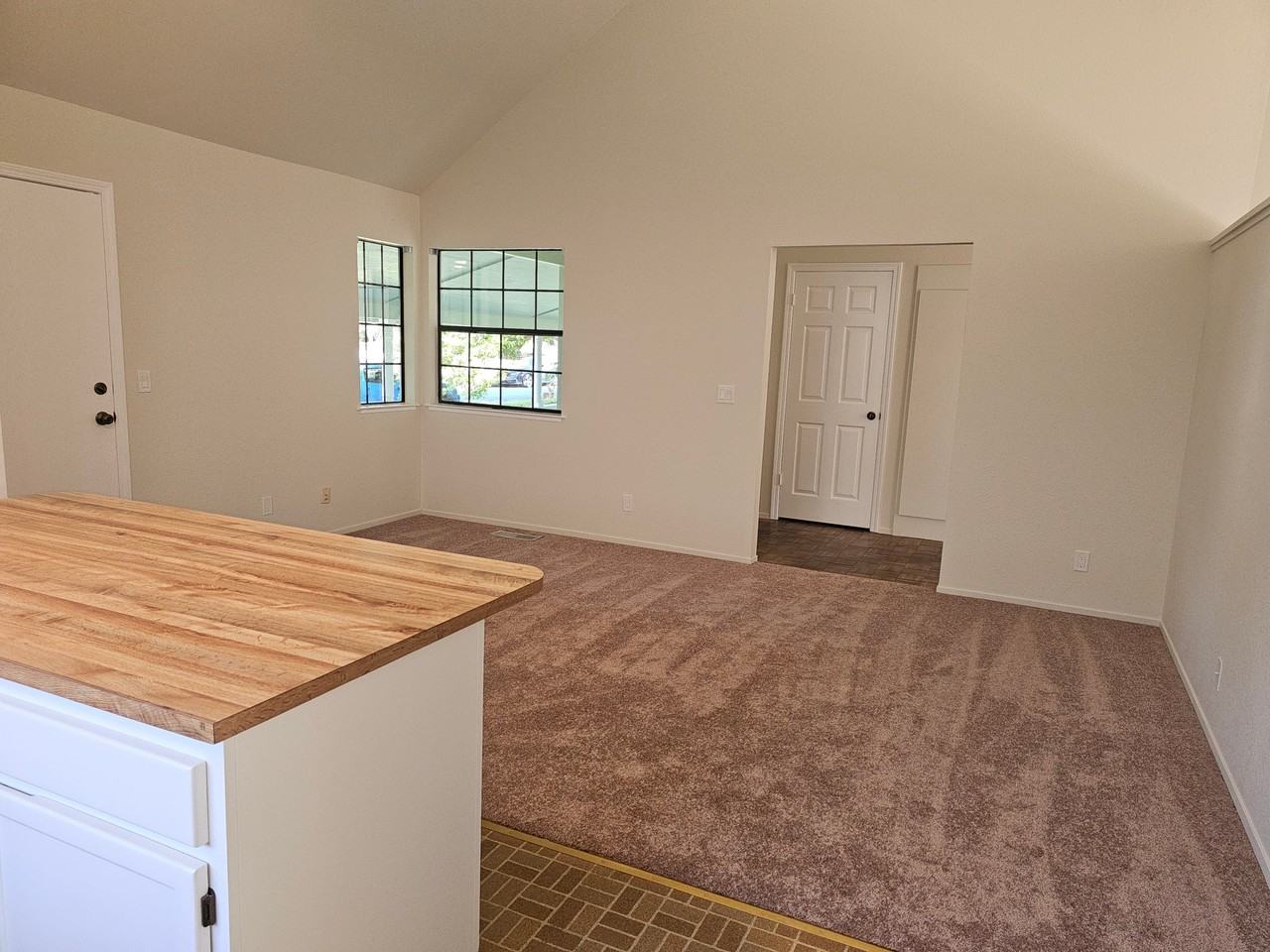 1206 Rincon Meadows Ct - Photo 7 of 18