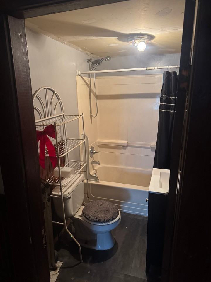 20 Ware St #20 - Photo 4 of 11