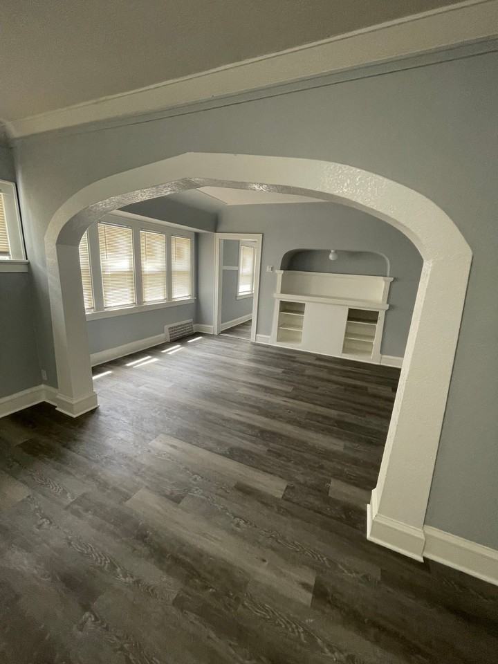 4045 N 26th St - Photo 5 of 7
