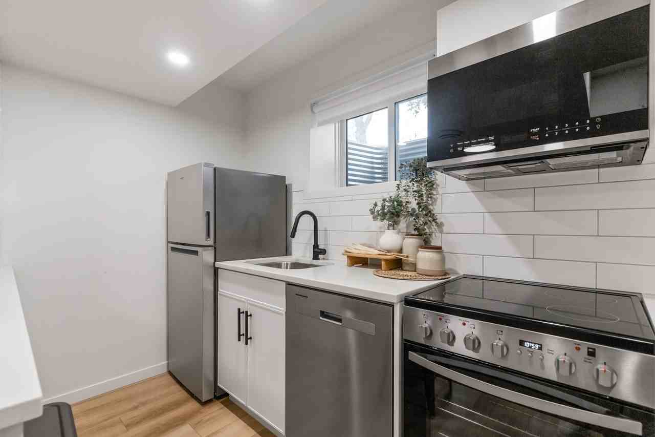 11919 55 St Nw Bsmt 2 #BS2 - Photo 3 of 21