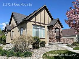 featured image of 11772 S Pale Moon Ln