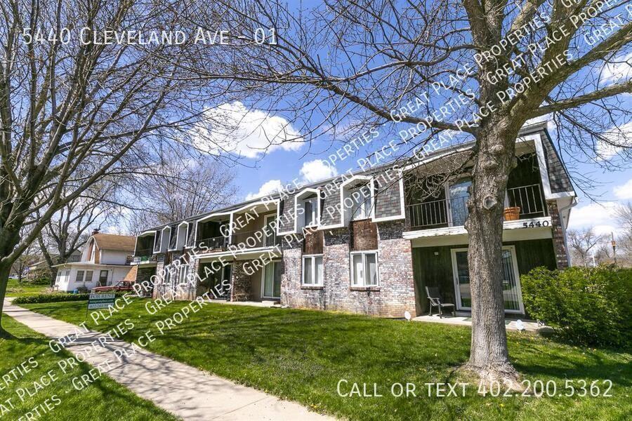 5440 Cleveland Ave #01 - Photo 3 of 13