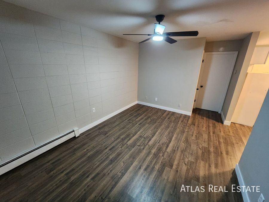 901 S Taft Hill Rd #5 - Photo 4 of 7