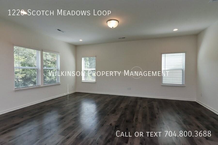 1220 Scotch Meadows Loop - Photo 6 of 35
