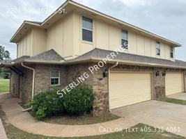 featured image of 2206 Sw 102nd St
