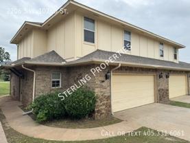 2206 Sw 102nd St - Photo 1 of 1