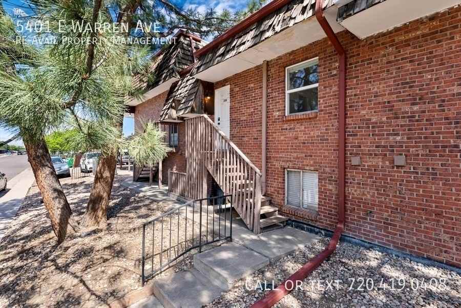 5401 E Warren Ave - Photo 3 of 25