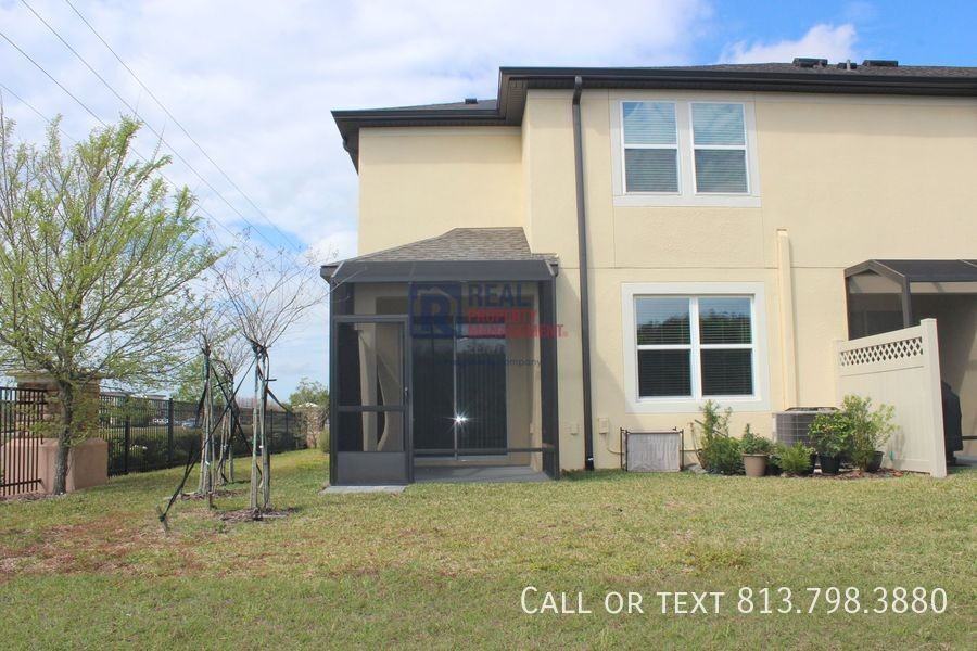 2454 Stapleford Pl - Photo 3 of 50