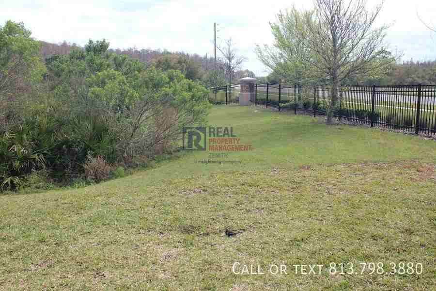 2454 Stapleford Pl - Photo 4 of 50