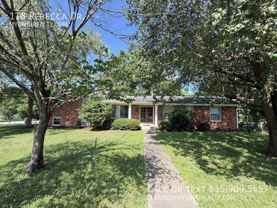 118 Rebecca Dr - Photo 1 of 1