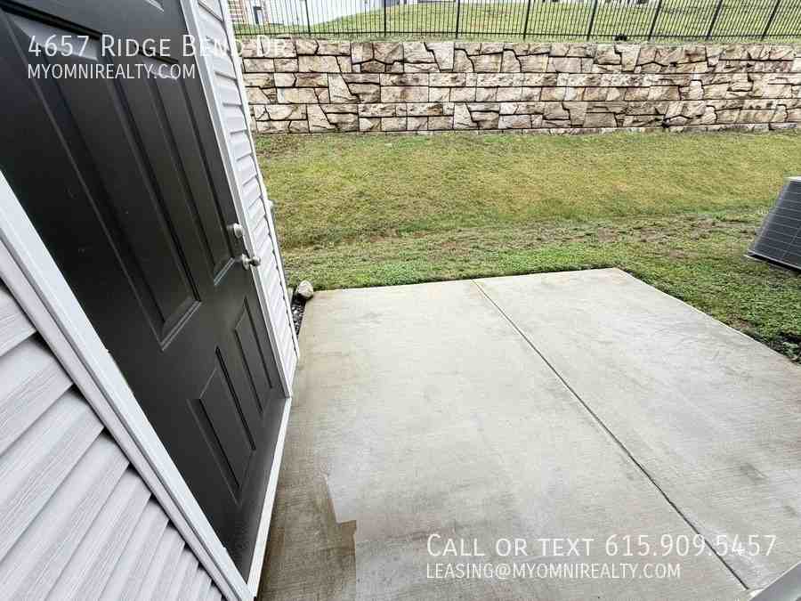 4657 Ridge Bend Dr - Photo 3 of 22
