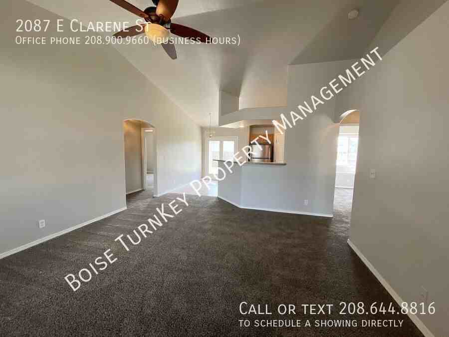 2087 E Clarene St - Photo 7 of 38